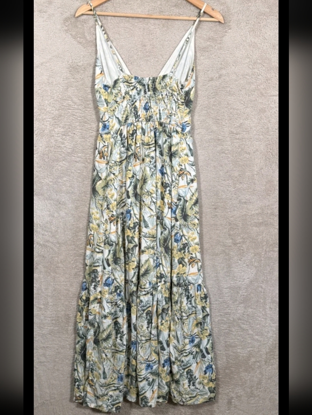 Abercrombie & Fitch Boho Cream Floral Maxi Dress Size: XS - Picture 3 of 7